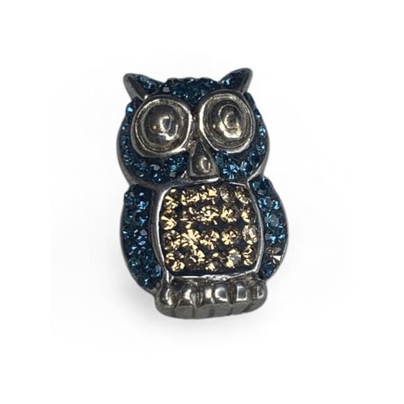 Small Silvertone Owl Pendant Blue Crystals .75" - Picture 1 of 7